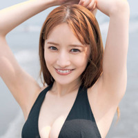 中田花奈、美谷間がセクシーな肌見せSHOTにドキッ！リゾートを舞台にオトナの艶姿を披露