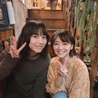 のん、ドラマ共演の倉科カナと笑顔でパシャリ！美麗2SHOTに反響「オーラ出すぎ二人とも」
