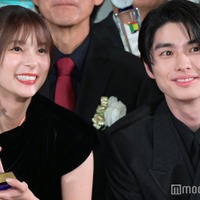 本田響矢、芳根京子からの「問題ありますか?」質問に照れ回答「めおと日和」が作品賞受賞【東京ドラマアウォード2025】