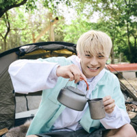 超特急・高松アロハ、少年のような笑顔にドキドキ！キャンプを突き詰める『ALOHA’ｓCAMP』発売