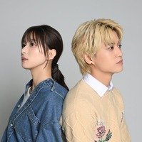 インタビューに応じた芳根京子、高橋海人（C）モデルプレス