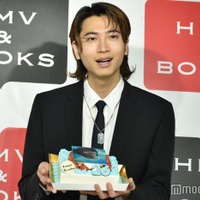 庄司浩平、誕生日祝福サプライズに笑顔こぼれる「顔面に…」お茶目な姿も【だから、ぼくは】
