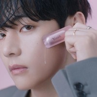 V 新CM「君の肌に」篇（提供写真）