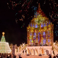 ハウステンボス、日本初「グランド・シャンデリアツリー」輝くクリスマス公開 ミッフィーコラボやマーケット情報も