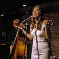 『月のこおり』©️2025年映画「月のこおり」製作委員会