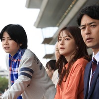 三浦綺羅、松本若菜、妻夫木聡「ザ・ロイヤルファミリー」 第5話（C）TBSスパークル／TBS