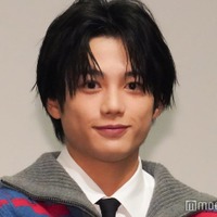 AmBitious真弓孟之、ビジュアル変えるきっかけをくれた人物明かす 人生初の映画舞台挨拶登壇「めちゃくちゃ新鮮」【恋に至る病】