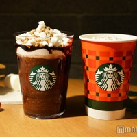 （左から）スモア チョコレート フラペチーノ、スモア チョコレート ラテ（C）モデルプレス