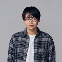 菅⽣新樹（C）「⼈は⾒た⽬じゃないと思ってた。」製作委員会