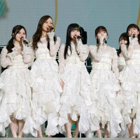 乃木坂46久保史緒里、山下美月との絆伝わる演出に反響「1曲目から涙」「くぼしたに感動」【久保史緒里卒業コンサート】
