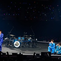 SUPER EIGHTの奇才・丸山隆平、“呪いの歌”「U字の水槽」で武道館を掌握 ファン大合唱にメンバーもツッコミ【MCレポート／超八 in 日本武道館】