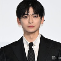 「GQ MEN OF THE YEAR 2025／20th Anniversary」フォトコールに出席した高橋文哉（C）モデルプレス