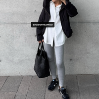 大人の黒ダウン。 スポーティなのに上品に見える着こなしの極意 【40代の毎日コーデ】