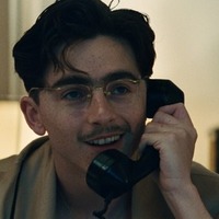 『マーティ・シュプリーム 世界をつかめ』© 2025 ITTF Rights LLC. All Rights Reserved.