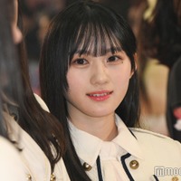 乃木坂46川崎桜、美脚際立つ冬のミニスカコーデ披露「天使かと」「おしゃれ上級者」の声