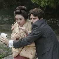 高石あかり、トミー・バストウ「ばけばけ」第61話（C）NHK