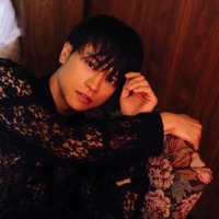 人気急上昇中の俳優・湯本健一、“大人の色気”を解放！セクシーで切ない表現にも挑戦