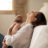 「お前はいらない」妊娠判明と同時に牙をむいたモラハラ夫。赤ちゃんを奪われ、腫れあがる胸の痛みに耐えた私は【2025年度ベスト記事セレクション】