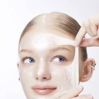 COSRX、なめらかな“グレイズドグロウ”肌へ導く次世代スキンケアマスク発売