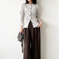 旬のワイドパンツ、下半身が気になるならどんなデザインがいい？【40代の毎日コーデ】