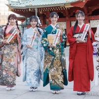 AKB48秋山由奈・新井彩永ら“AKB48と同い年世代”が華やか晴れ着姿披露「新たな伝説をここから始められるような年に」