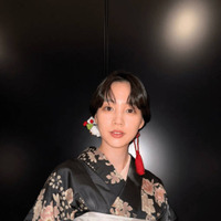 のん、艶やかな黒の着物姿に称賛の嵐「お美しい」「上品なオトナの色気を感じます」