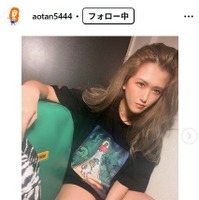 フェフ姉さん「初めてのレイヤーカット」新ヘアに絶賛の声「印象変わる」「格好良さ爆発」