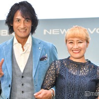 丸山桂里奈、本並健治氏（C）モデルプレス