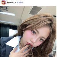 「イッテQ！」新メンバー候補生で話題“きゃすみる”辻加純、大胆スリットから美脚全開 姉の結婚式でのドレス姿に「攻めてる」「着こなせるスタイルがすごい」とファン絶賛