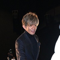 木村拓哉、自身発案のサプライズ敢行で“神対応” 男性キャストが客席降臨で会場騒然【教場】