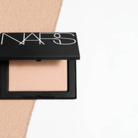 NARS、「ライトリフレクティング セッティングパウダー プレスト N」に待望の新色が登場