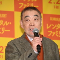 『レンタル・ファミリー』©2025 Searchlight Pictures. All Rights Reserved.　