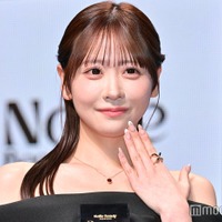 FRUITS ZIPPER櫻井優衣、黒オフショルダードレスで大人の魅力「私のネイル愛が届いた」2026年の抱負も語る【Beauty of the year 2026】
