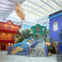 ジブリの大倉庫「中央階段」© Studio Ghibli