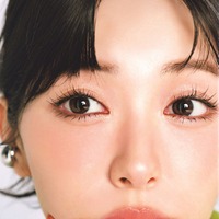 浜辺美波（画像提供：小学館）