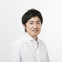 更年期世代に忍び寄る「骨のエイジング」。閉経後10年で骨密度は15％減！？今日からできる対策とは【整形外科医が解説】