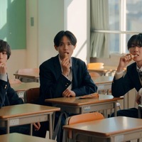 関西ジュニア永岡蓮王・伊藤篤志・渡邉大我、新WebCMで「チョコモナカジャンボ」頬張る フレッシュな制服姿も披露