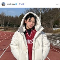 黒髪のキム・ミンジ／キム・ミンジInstagramより