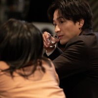 大胆描写話題のドラマ、オフィスでの“2分間”濃厚ラブシーンにネット騒然「色気爆発」「外では観られない」【セフレの品格 ドラマ版 SEASON2】