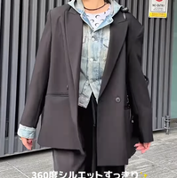 スラックスで作る大人のジャケット着こなし。オンもオフも映える大人のカッコよさとは【40代の毎日コーデ】