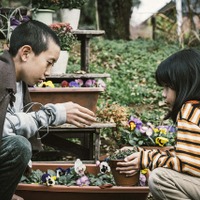 『名無し』(C)佐藤二朗 永田諒 ／ ヒーローズ　(C)2026 映画「名無し」製作委員会