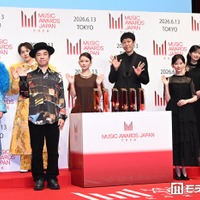 （前列左から）宅見将典氏、池田瑛紗、菅原咲月（後列左から）塩崎太智、吉田仁人、畑芽育、五百城茉央（C）モデルプレス