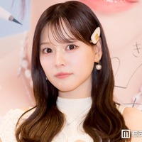 齊藤なぎさ、ショーパンで美脚披露 春のピクニックコーデにファン悶絶「衝撃の可愛さ」「お姉さんっぽい」