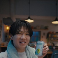 宮近海斗／WebCMサムネイル「いいこと教えてあげる」篇（提供写真）