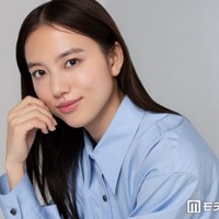 モデルプレスらのインタビューに応じた清原果耶（C）モデルプレス
