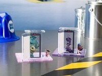 ドア型アクリルスタンドコースター（全2種）　　税込各1,430円「モンスターズ・インク」OH MY CAFE(C)Disney/Pixar