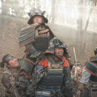 裏切りと忠誠で時代が動いた戦国時代。長政の謀反に怒り狂う信長に、藤吉郎が示した愛。そして小一郎は…【NHK大河『豊臣兄弟！』14話】