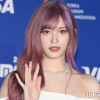 IVEイソ、美脚際立つショーパンコーデに絶賛の声「異次元のスタイル」「可愛さに目が釘付け」