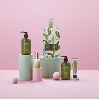 ジョンマスターオーガニック、グリーンティが香るボディウォッシュ＆ミルク限定発売