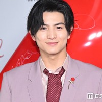 超特急・柏木悠、暗めカラー衣装の登壇者の中で「ピンクパープルをねじ込ませていただきました」【プラダを着た悪魔２】